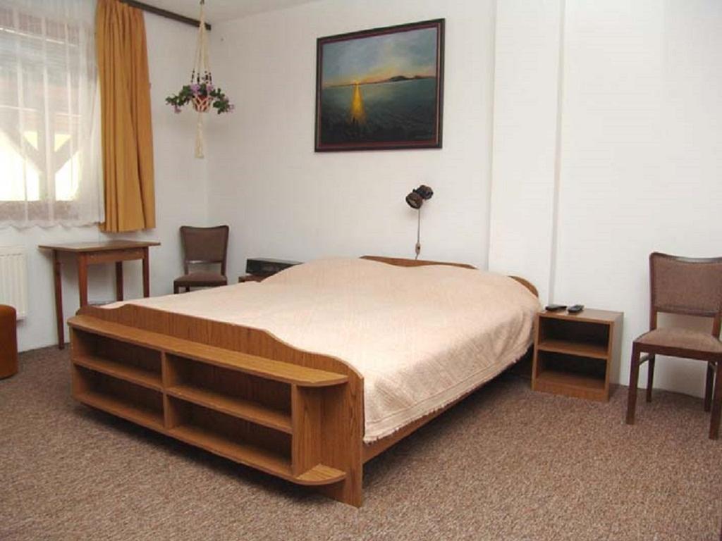 Eifert Haz Bed & Breakfast Balatongyorok Room photo